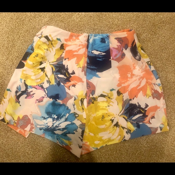 Colorful skort - Picture 3 of 4